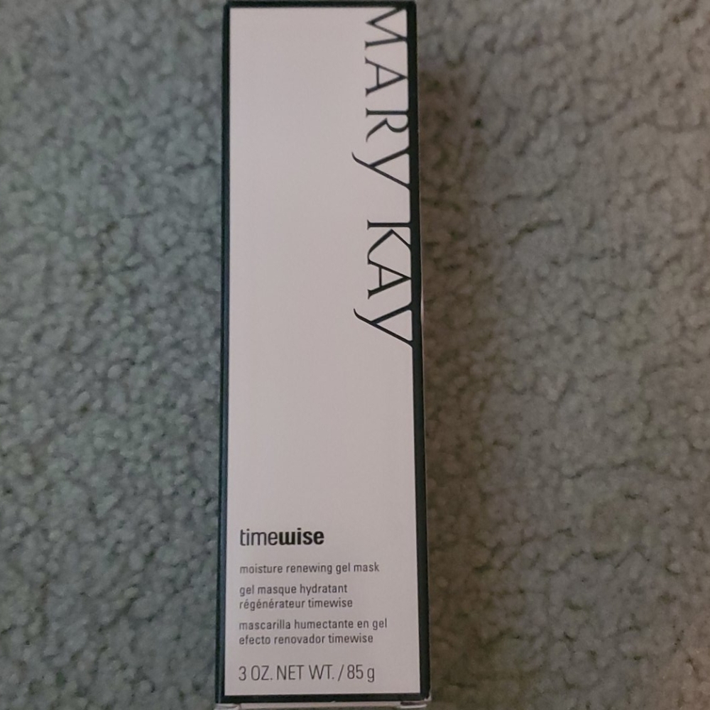 💗NIB Moisture Renewing Gel Mask 💗
